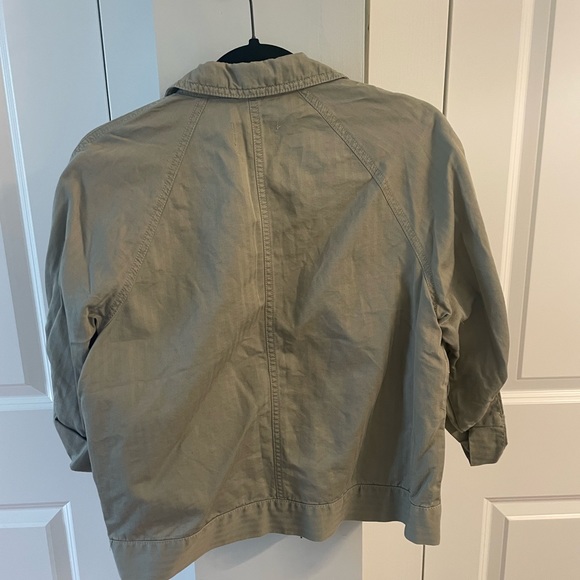 Adorable green army jacket - Picture 5 of 7